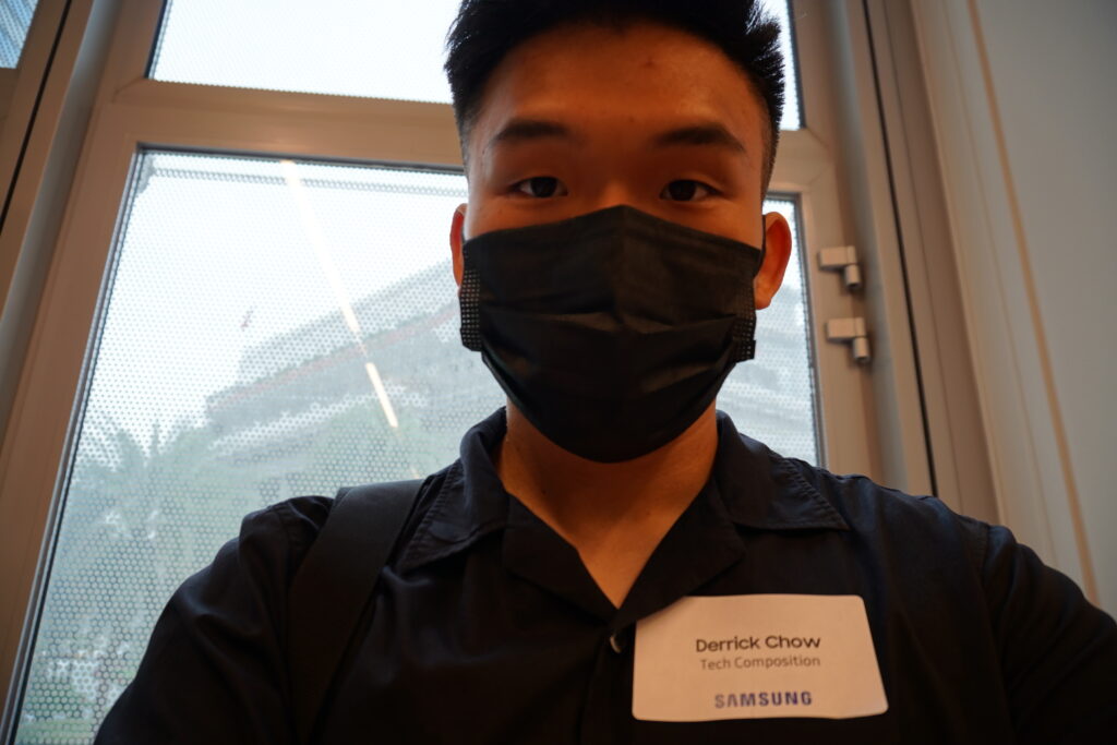 Me at Samsung's Embargoed Media Briefing