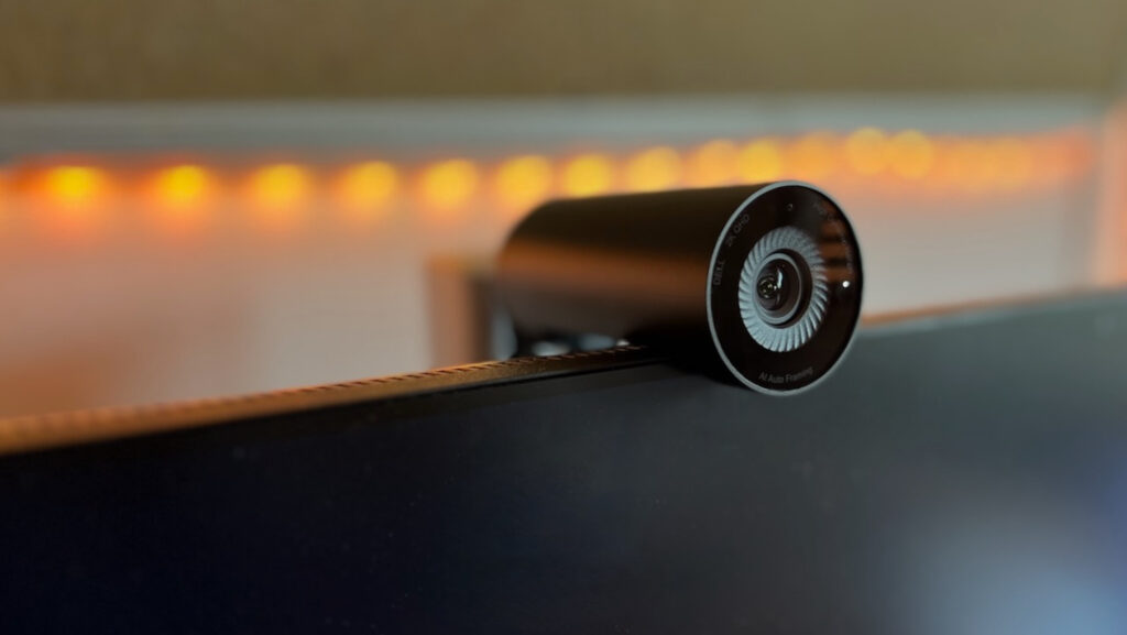 Dell Pro Webcam Review: A Well Rounded (Literally) 1440p Webcam