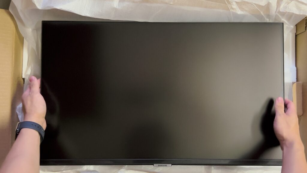 Samsung M5 Screen